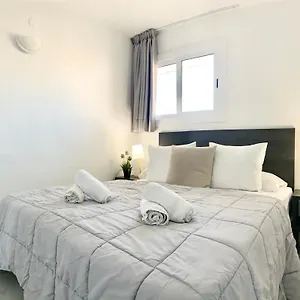 https://apartamento-saragossa.top-hotels-tarragona.com