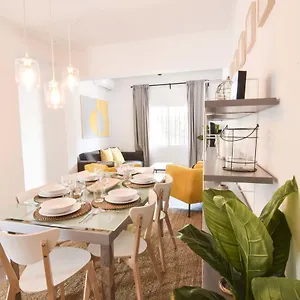 Apartment Letmalaga Sweet Family, Málaga